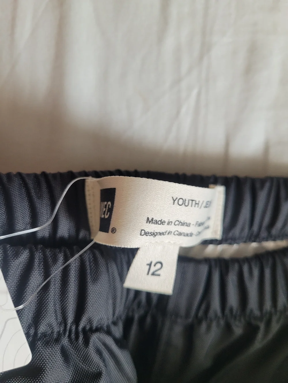 NWT MEC Waterproof Rain Pants,Youth Kids Size 12,Black,Unlined - Picture 7 of 16